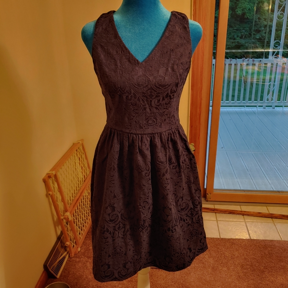 American Living Navy V-Neck Sleeveless Mini Dress size 4